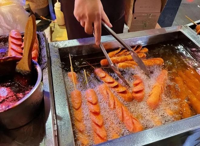 开云 开云体育官网被315曝光一夜之间塌房的“淀粉肠”为什么还有人出来洗白？(图10)